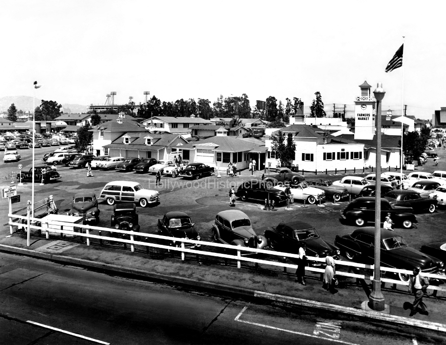 Farmers Market 1950.jpg